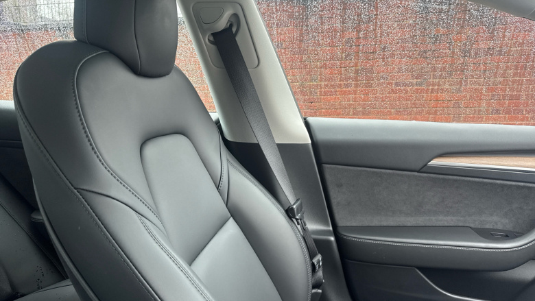 Tesla Model 3 Long Range AWD 4dr Auto Electric Saloon